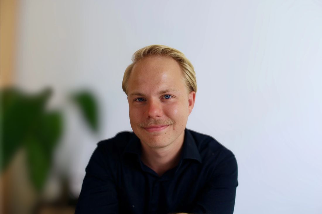 Ivan Wahlund tittar in i kameran under ett videosamtal